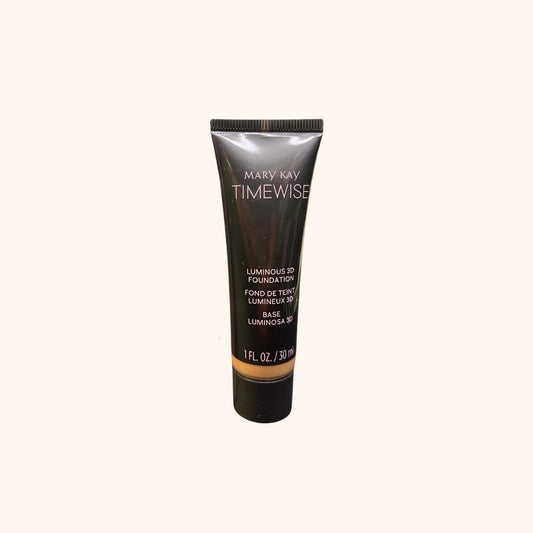 Beige 3D Luminous Foundation C 220 Mary Kay