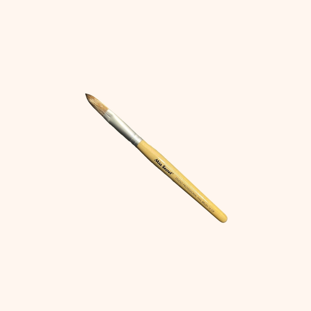Pincel Brush #16 OR Mia Secret